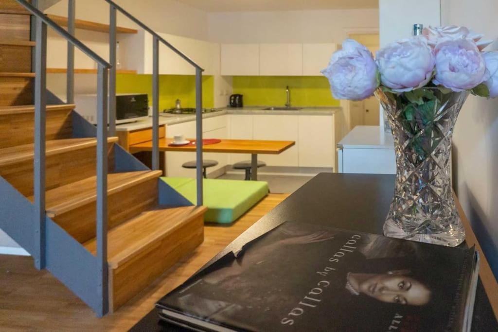 Art Atelier Terrazza Borgo Apartment Рим Екстериор снимка