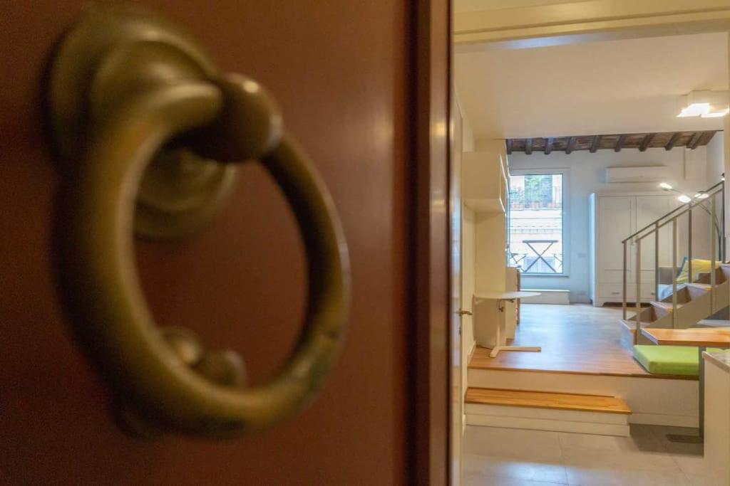 Art Atelier Terrazza Borgo Apartment Рим Екстериор снимка